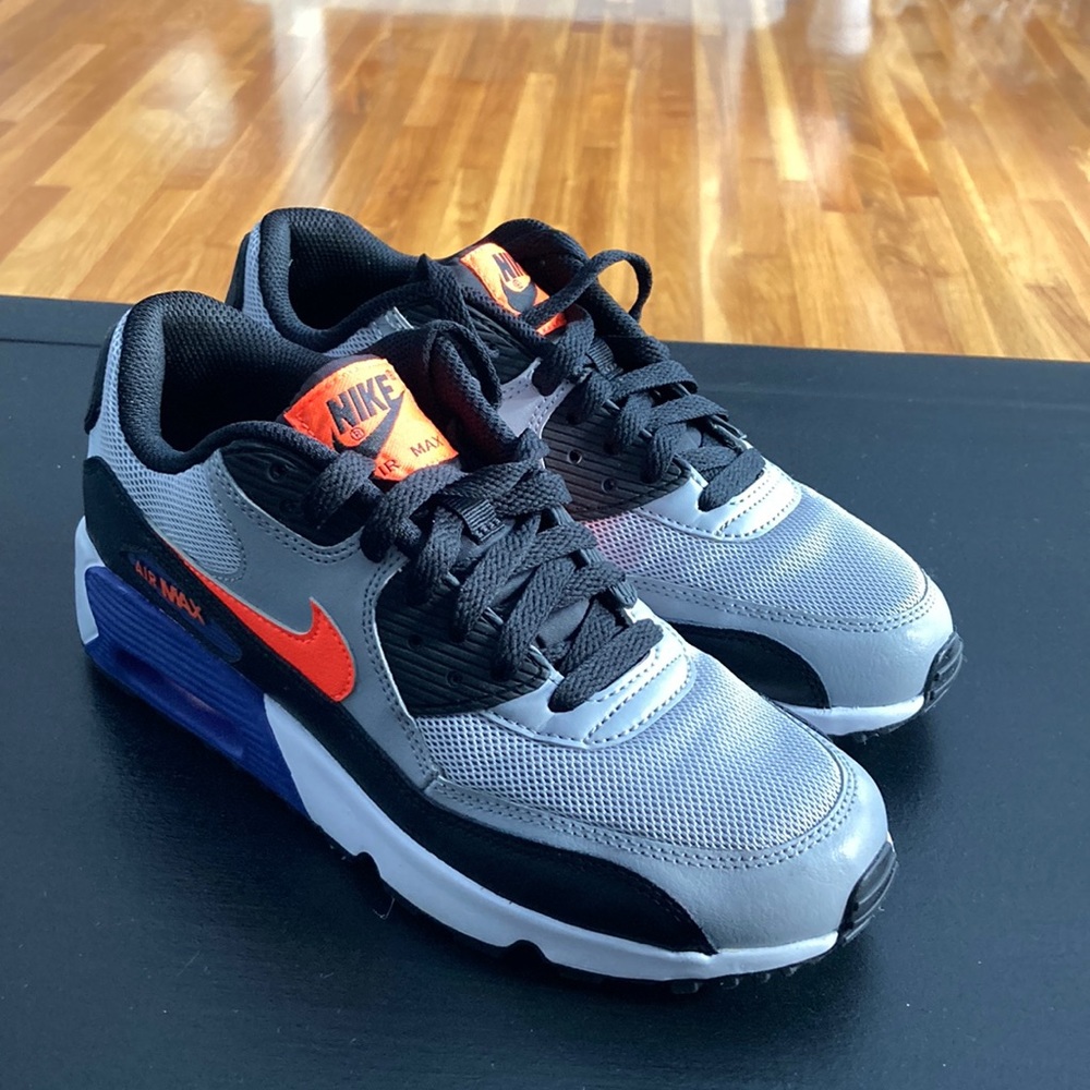 Nike air max sneaker purple silver black orange boys 6 women 7.5